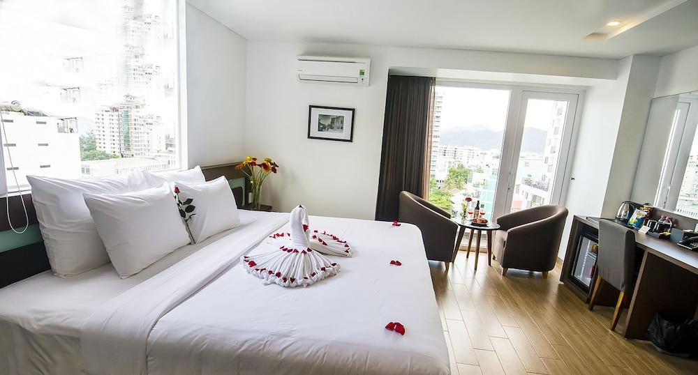 Aroma Nha Trang Boutique Hotel Buitenkant foto