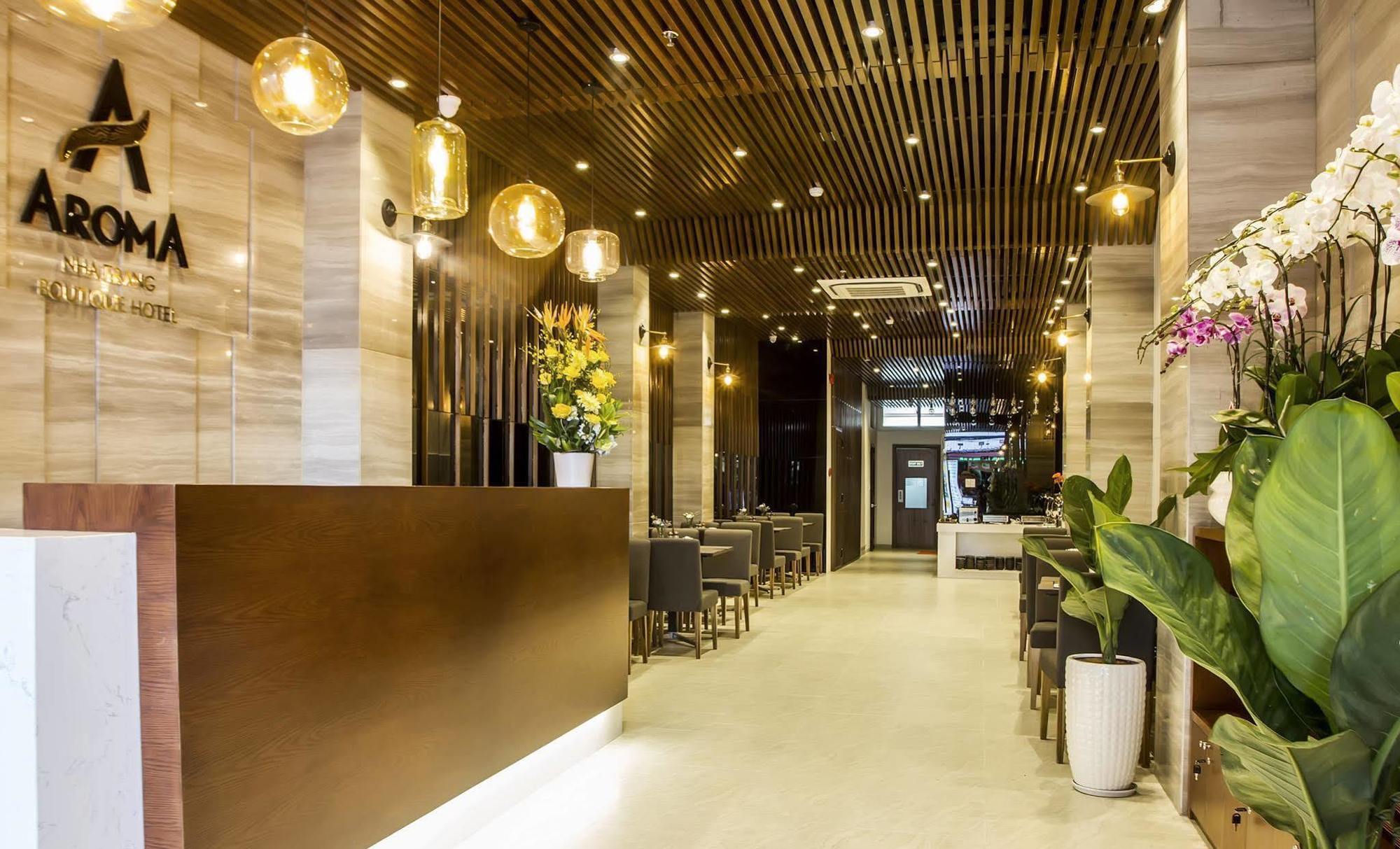 Aroma Nha Trang Boutique Hotel Buitenkant foto